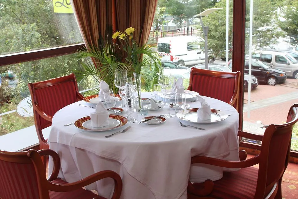 Logis Hotel Hamiot-1