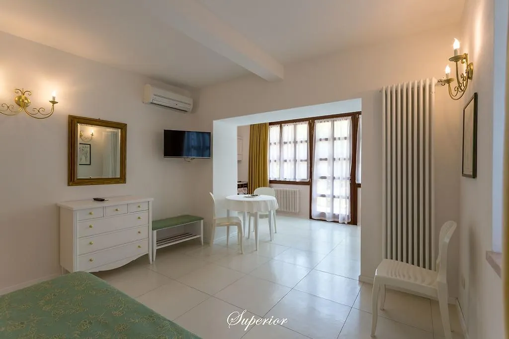 Residence Villa Mainard-1