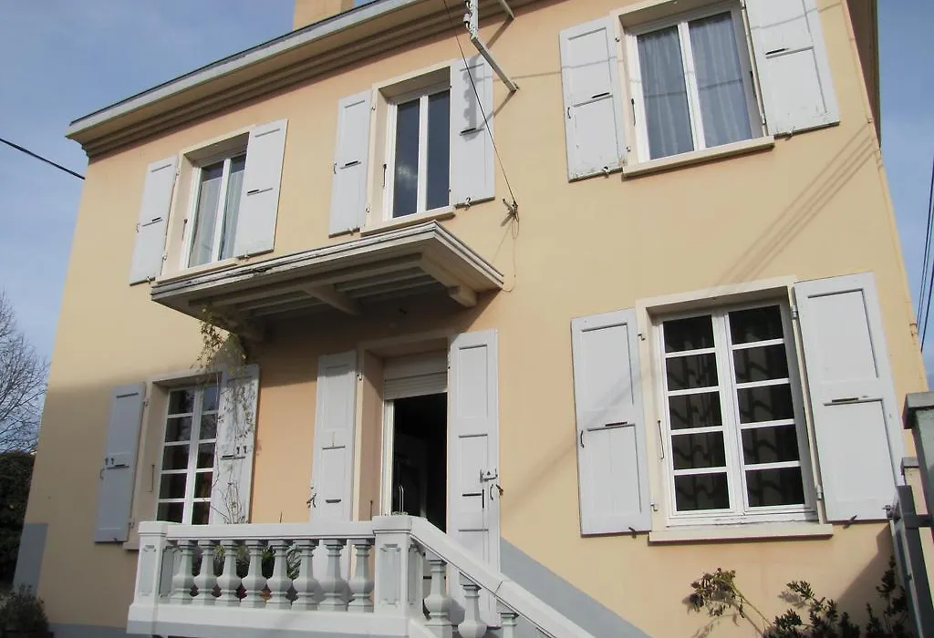 Chambres d'Hôtes Les Muriers-1