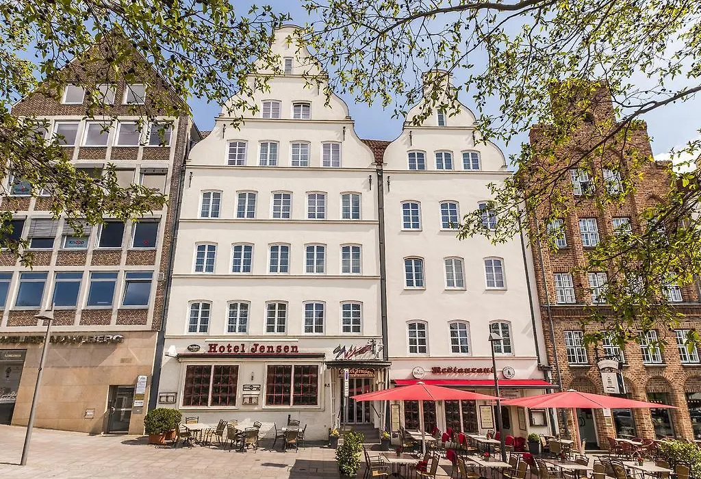 Ringhotel Jensen-1