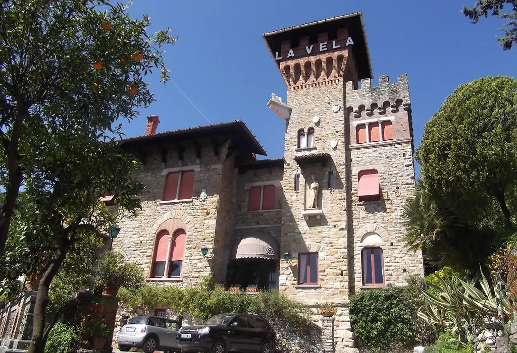 Hotel La Vela-Castello Il Rifugio-1