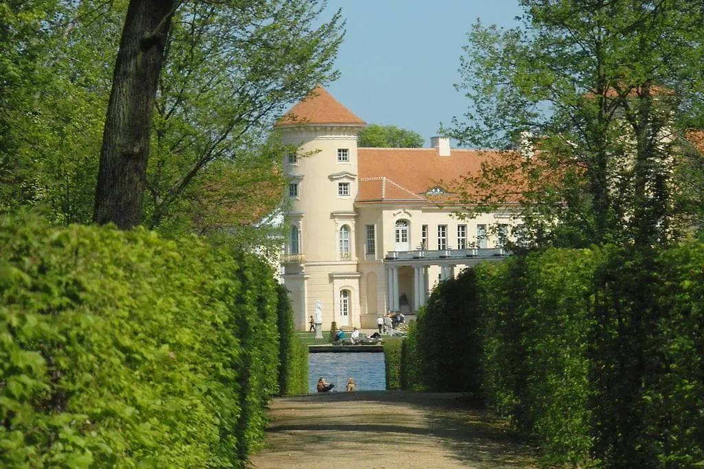 Keramik Hotel Rheinsberg-1
