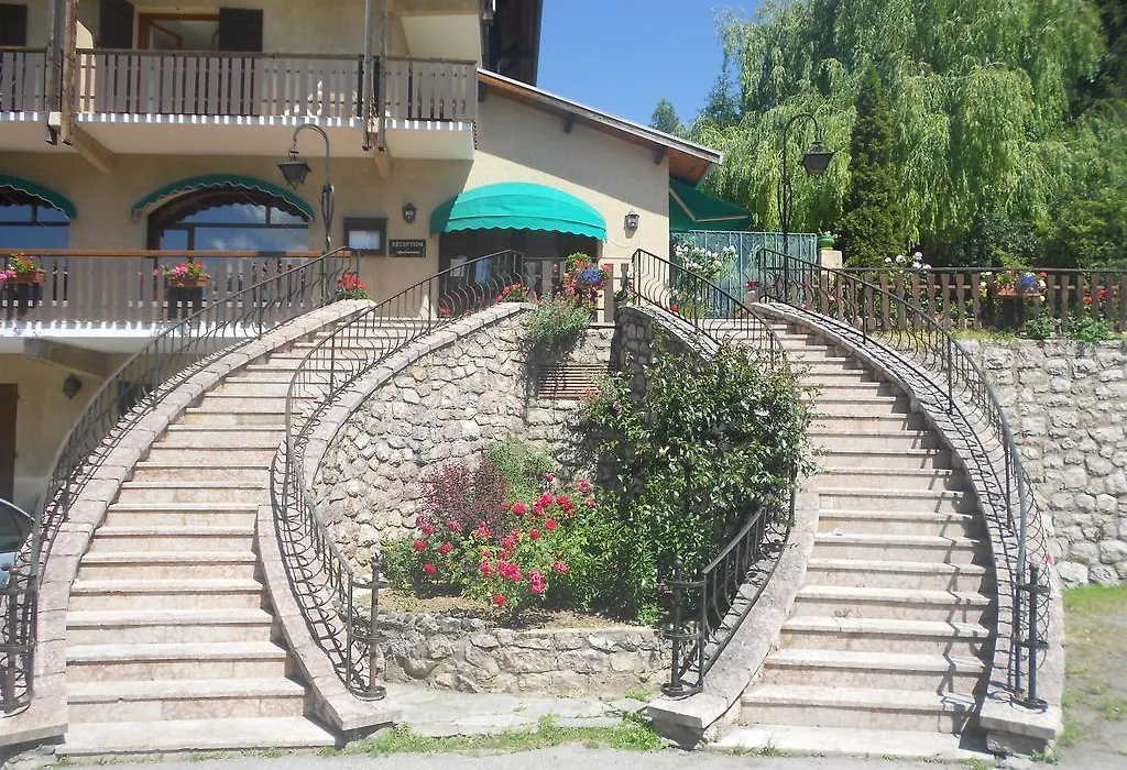 Hotel Les Barnieres-1