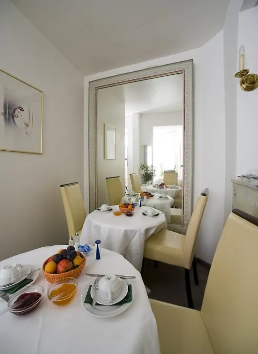 Hotel Goldener Hecht-1