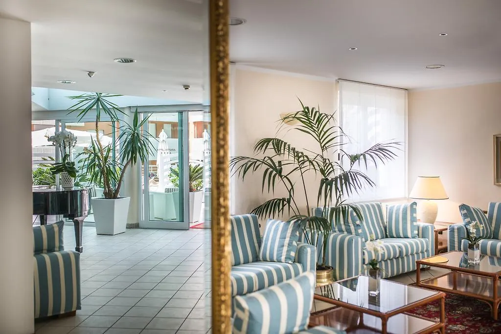 Hotel Vittoria-1