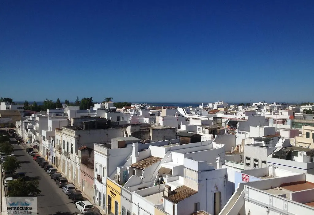 Entrecubos Guesthouse-1