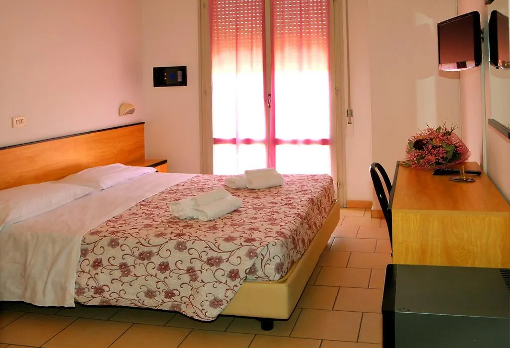 Hotel Levante-1