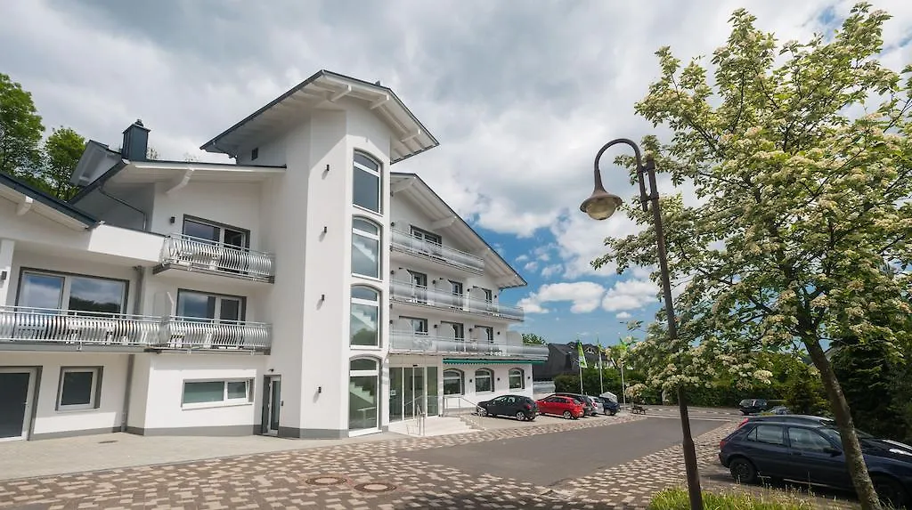 Landhotel Kristall-1