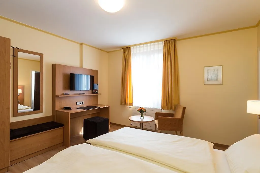 Hotel Hirschen-1