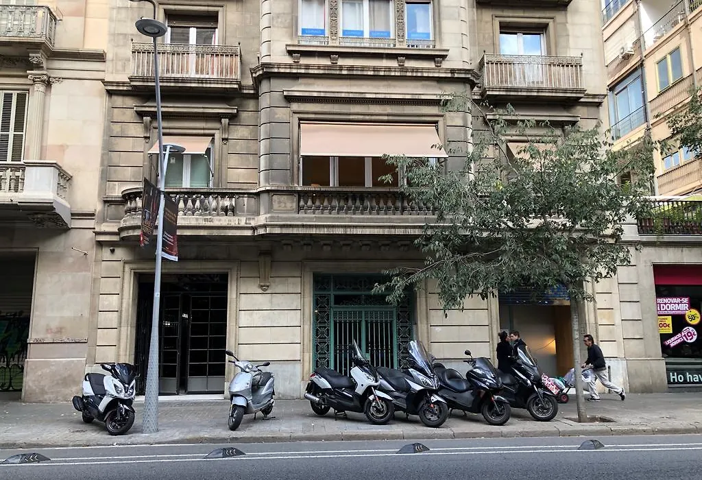 Somnio Hostels-1