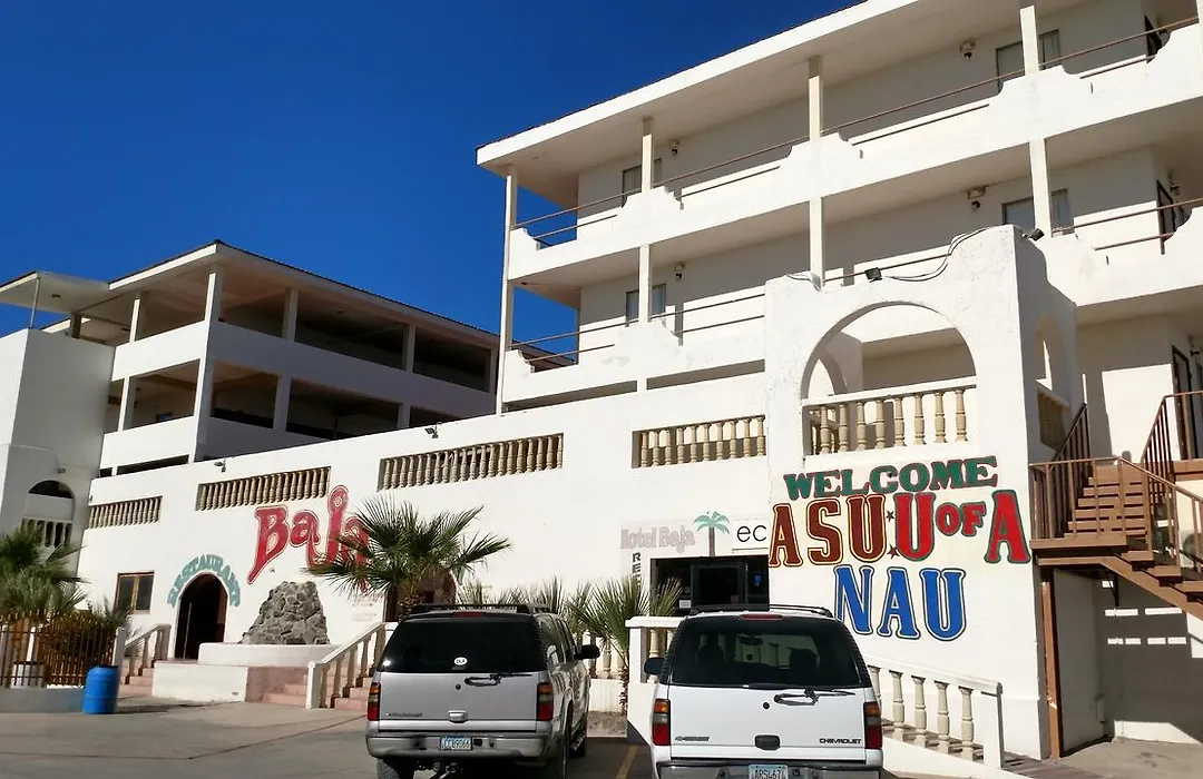 Hotel Baja-1
