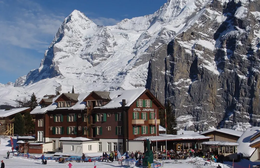 Hotel Jungfrau Mürren-1