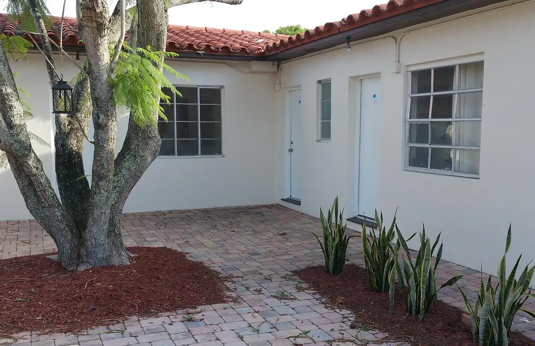 Stay Inn Dania Beach-1