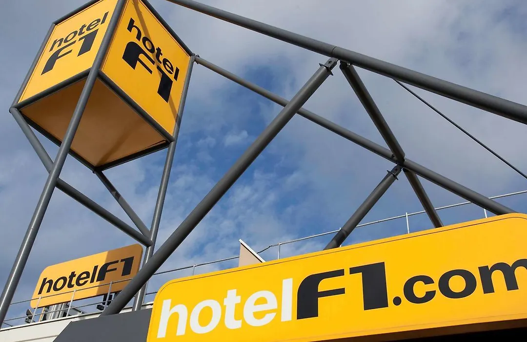 hotel F1 Dunkerque Centre Saint Pol sur Mer-1