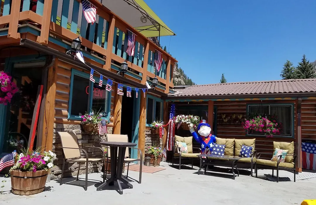 Ouray Inn-1