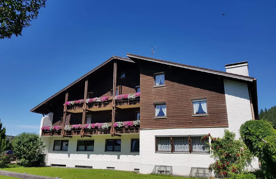 Alpenlandhaus-1