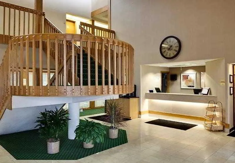 Quality Inn & Suites- Valparaiso-1