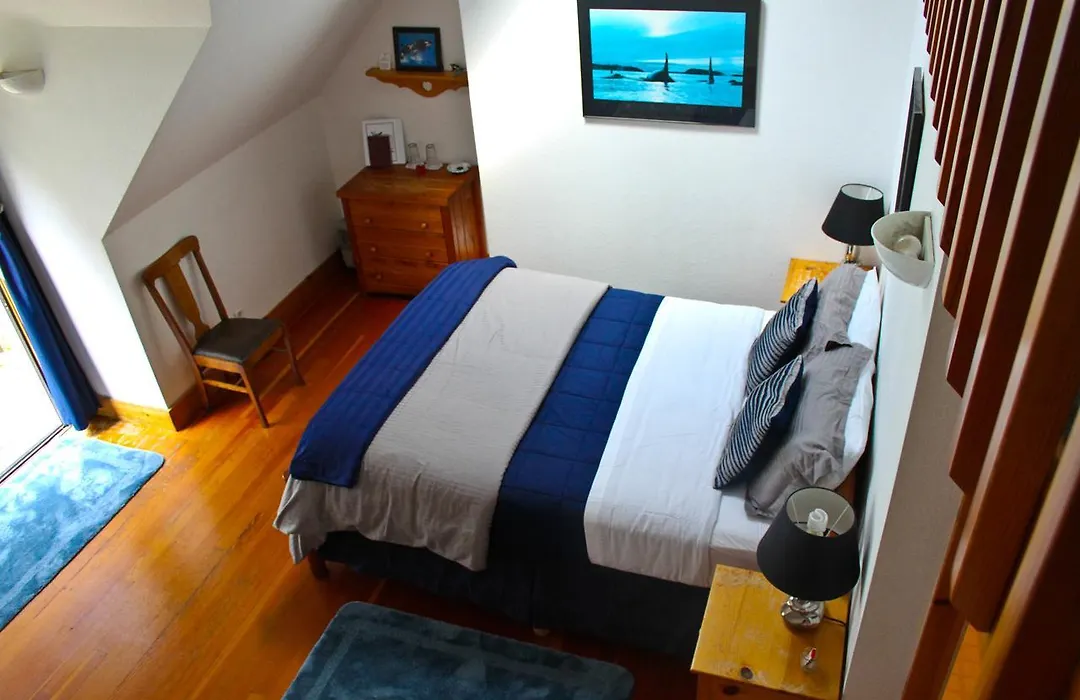 Lost Whale Inn-1
