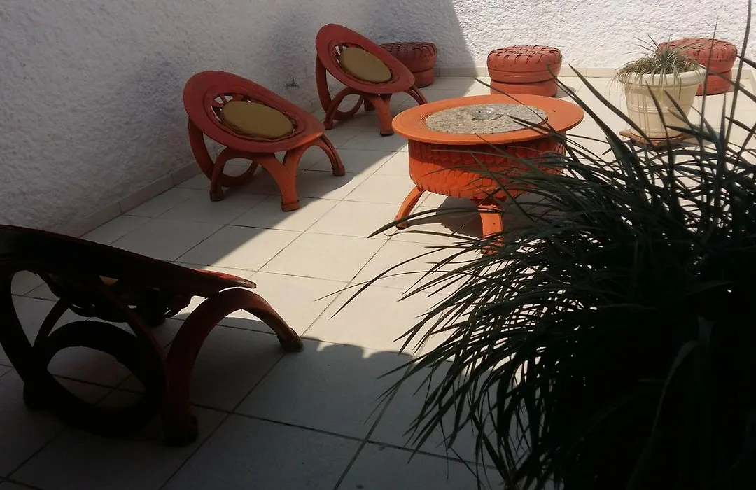 Summer Hotel-1