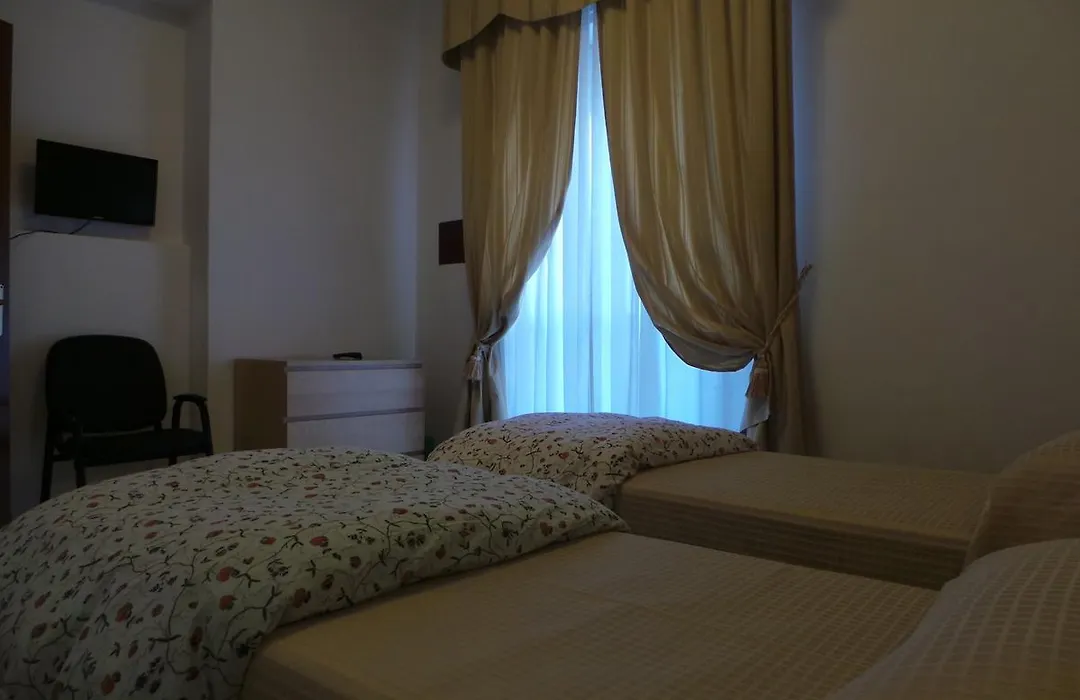 Hotel Europa-1
