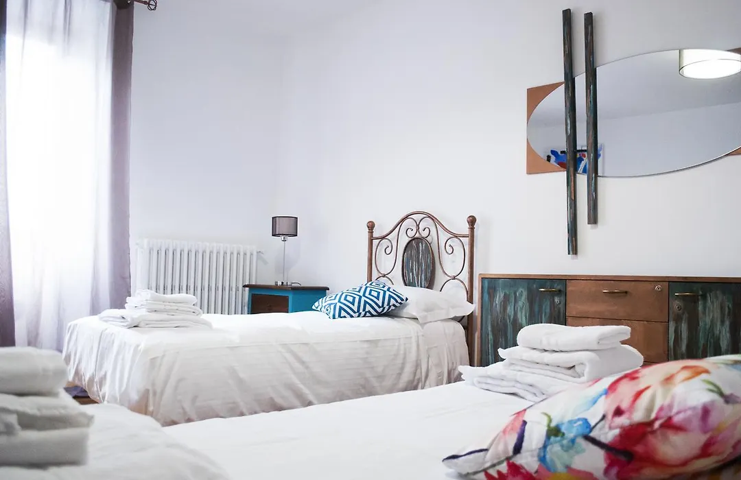 Hotel Domus Angularia-1