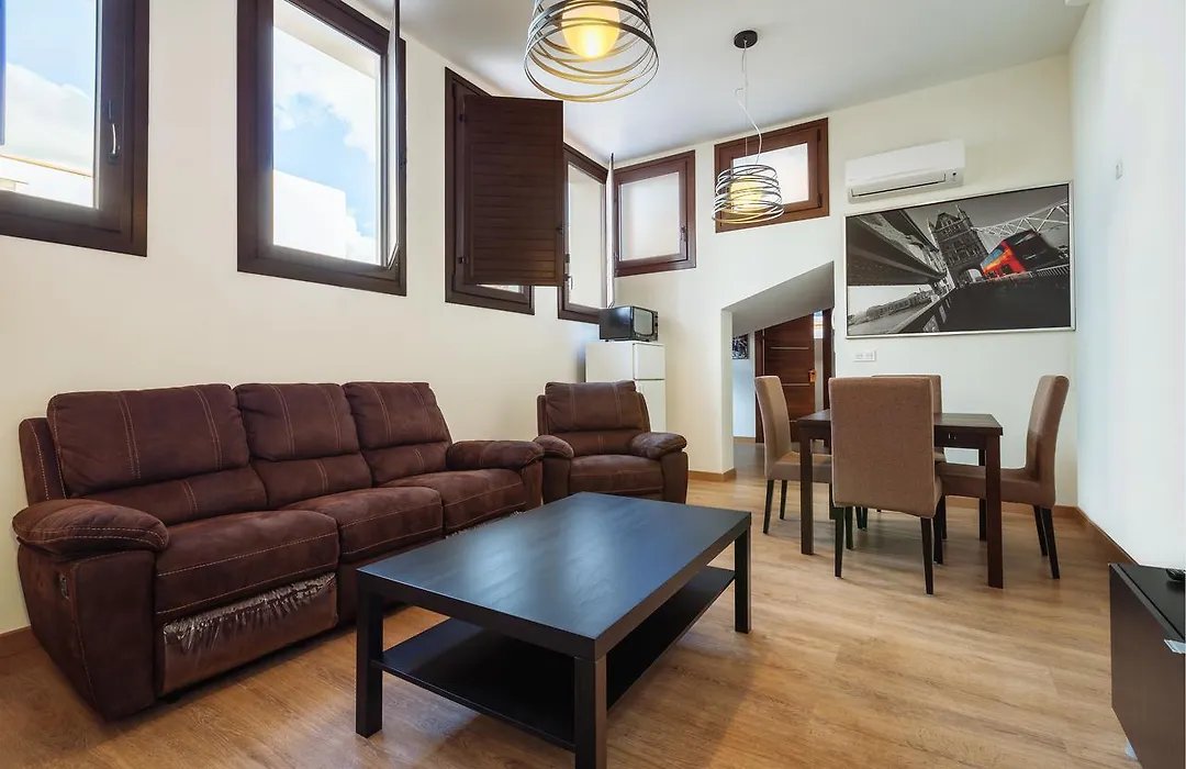 Hostal Arriola-1