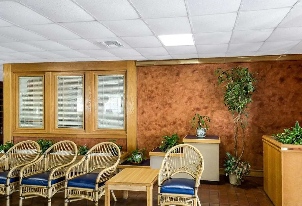 Econo Lodge Kerrville-1
