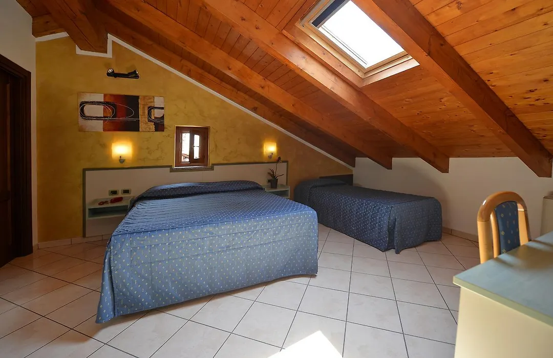 Albergo Valsangone-1