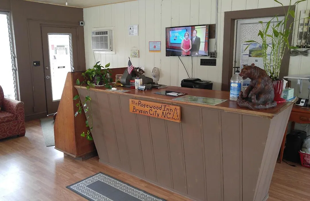Rosewood Inn-1