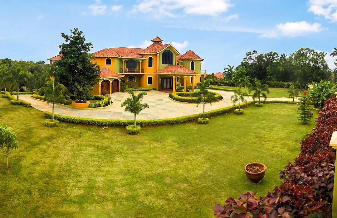 Milbrooks Resort-1