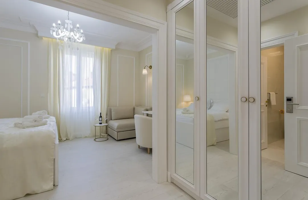 Boutique Hotel Bacvice-1