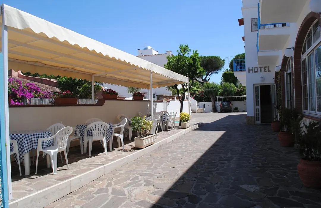 Hotel Mastropeppe-1