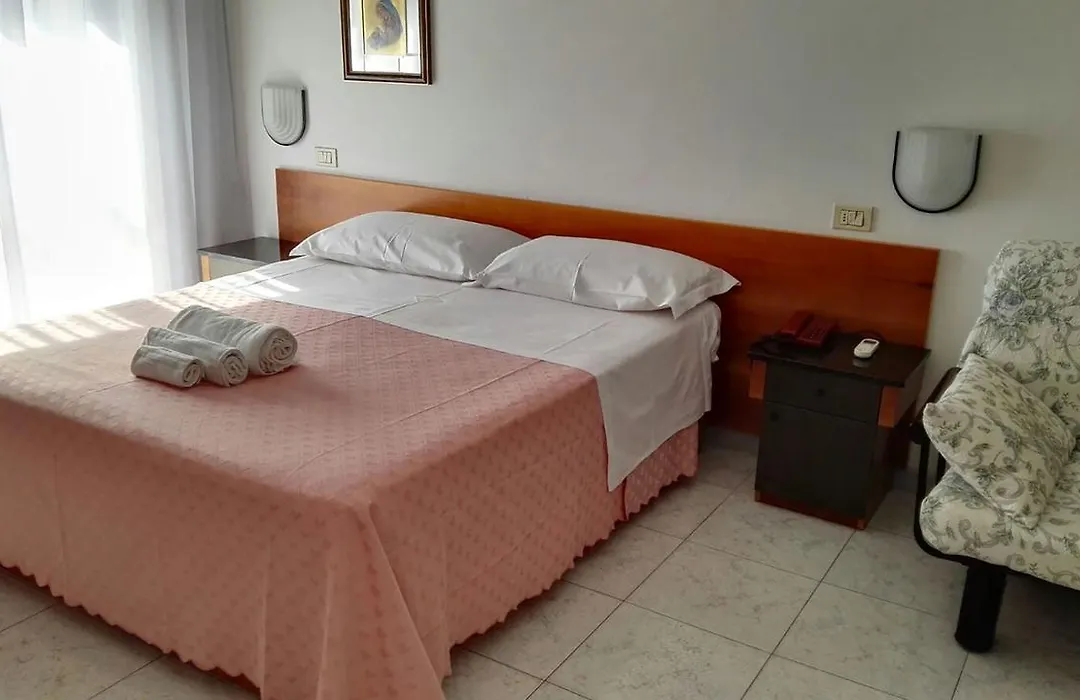 Majestic Suite-1