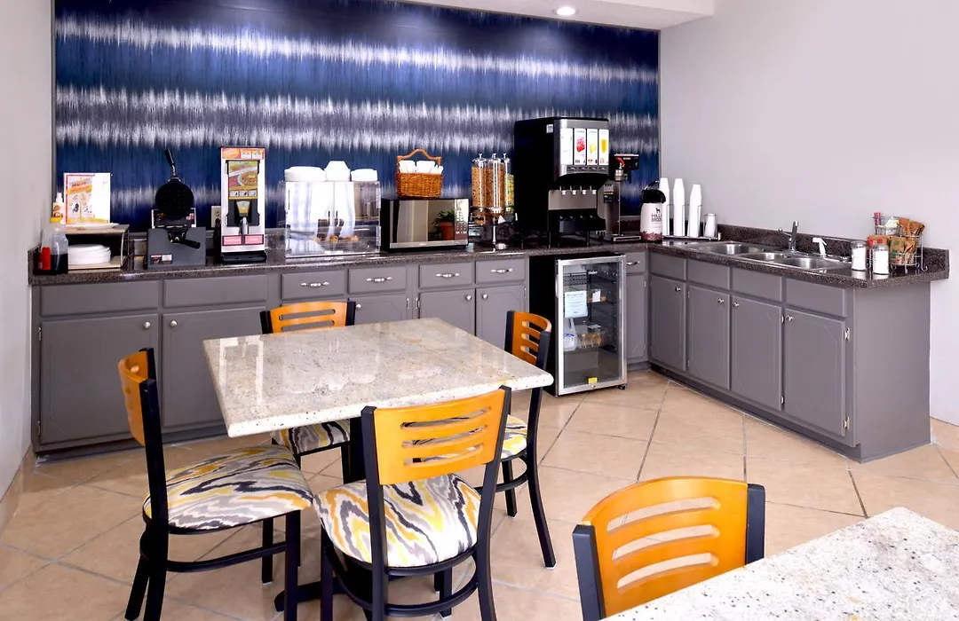 Americas Best Value Inn - Monroeville-1