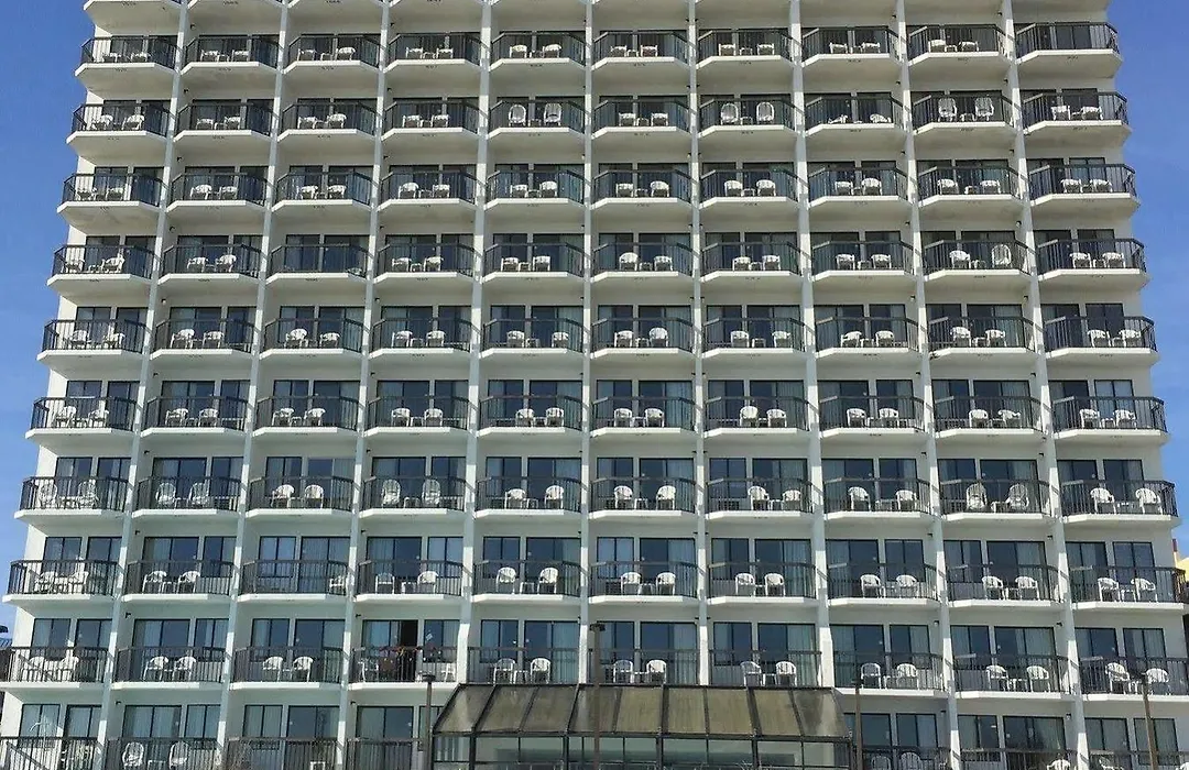 Reef Hotel-1