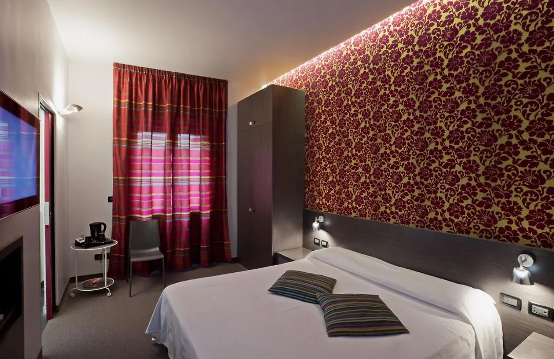 Ma Hotel-1