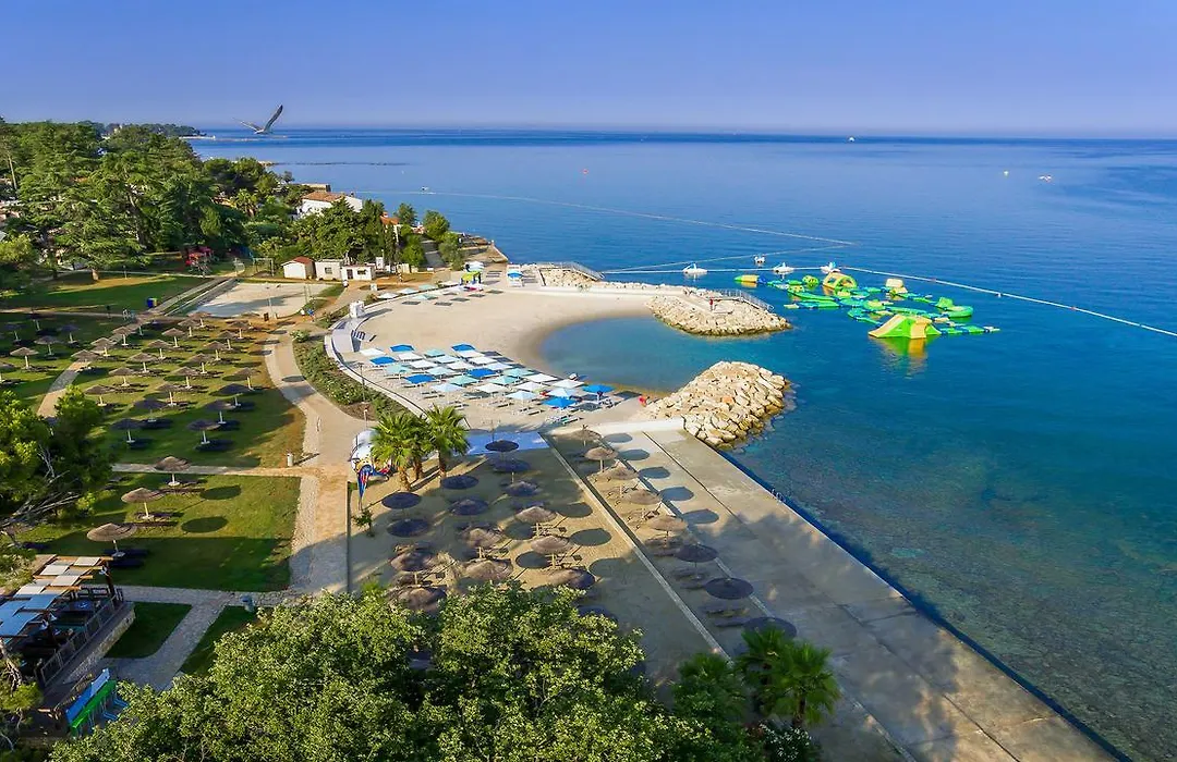 Valamar Pinia Hotel-1