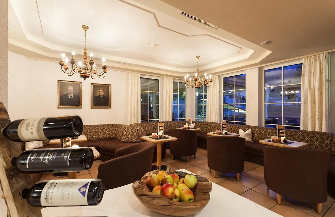Hotel Post-1