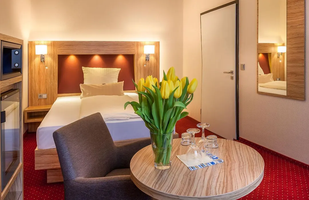 City Hotel-1