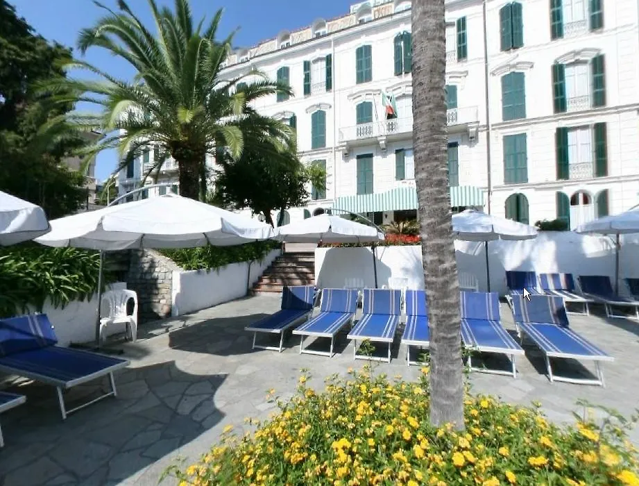 Hotel Eden-1