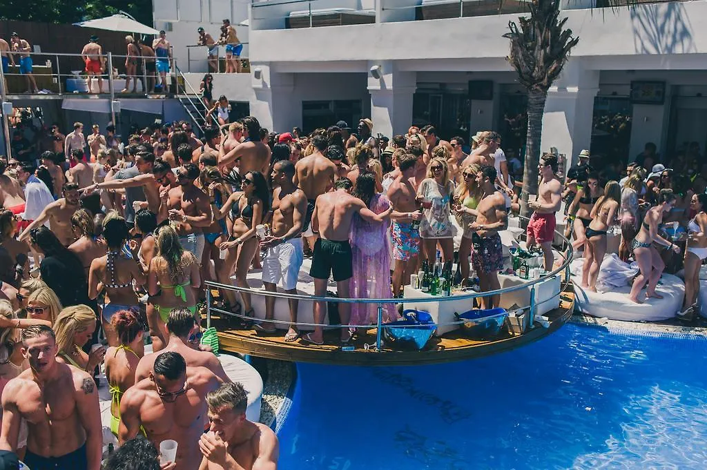 Sisu Boutique Hotel (Adults Only)-1