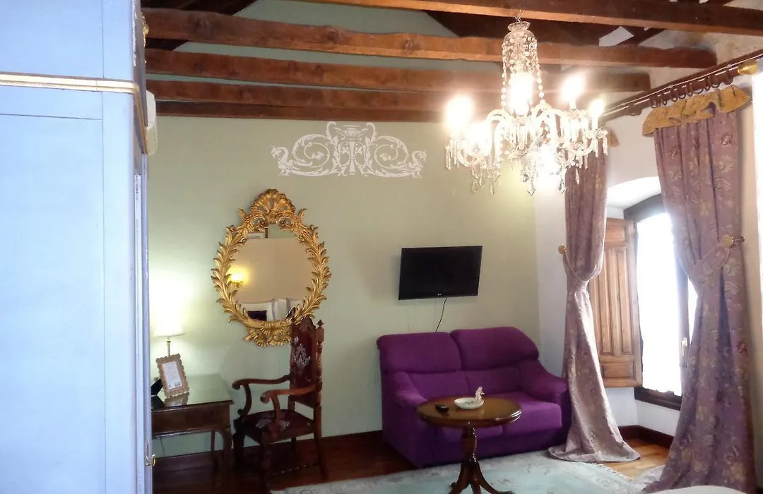 Hotel Boutique Nueve Leyendas-1