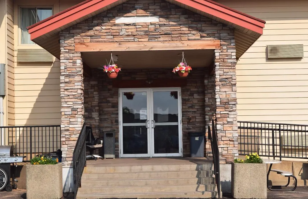 Regency Inn And Suites-1