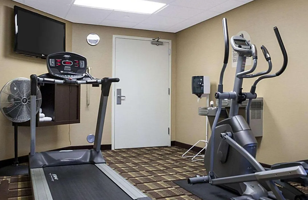 Mainstay Suites Bismarck-1