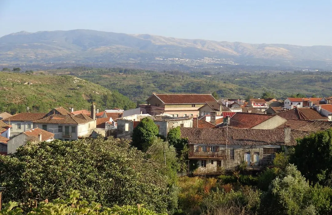 Hotel Rural Mira Serra-1