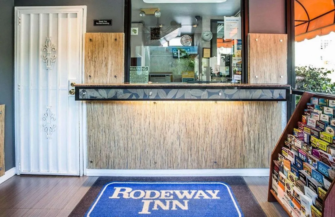Rodeway Inn Hollywood-1