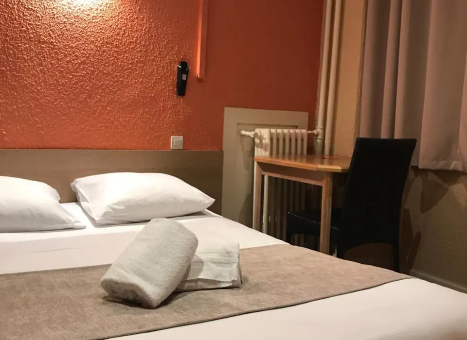 Hotel De Bretagne-1