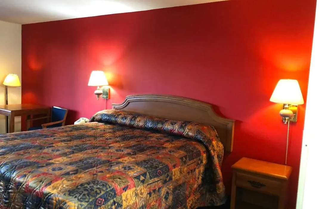 Luxury Inn-1
