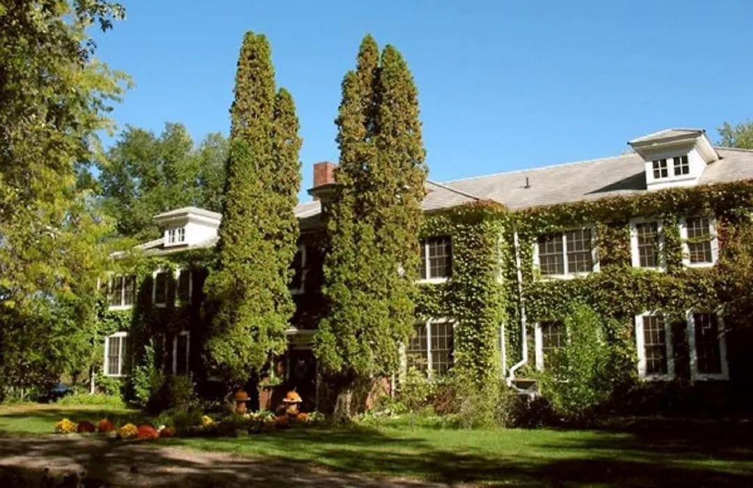The Outing Lodge-1
