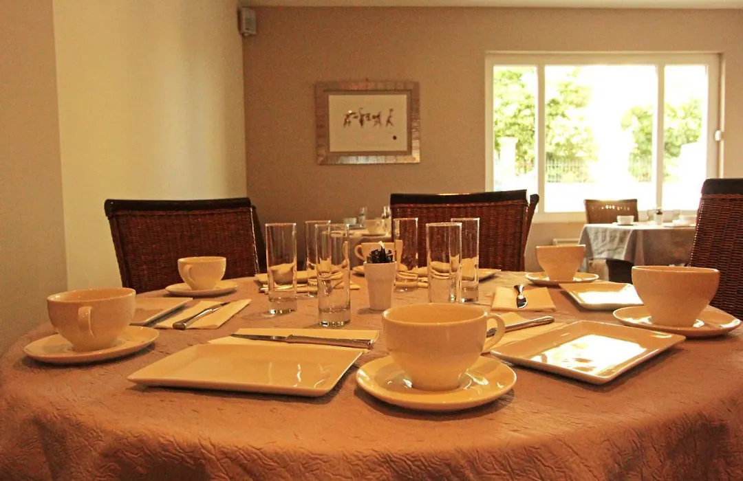 Logis Auberge Côté Jardin-1